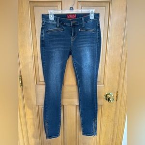 Lucky Brand Charlie Super Skinny Zipper Jeans